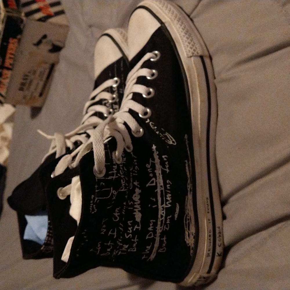 Kurt Cobain shoes